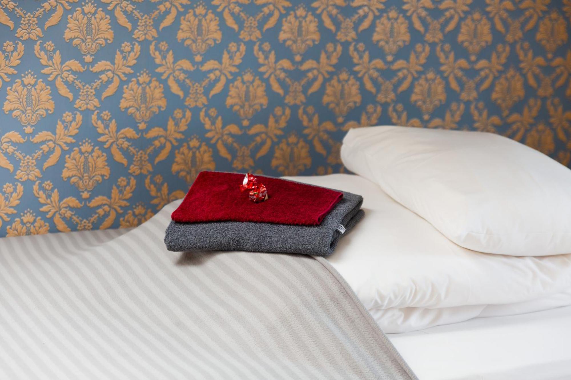 Konrad Family Guesthouse Куресааре Стая снимка